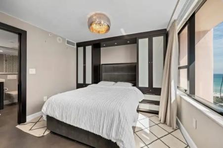 The Alexander Periwinkle - 715