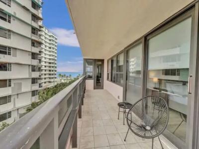 The Alexander Periwinkle - 82