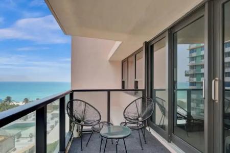 The Alexander Periwinkle - 193