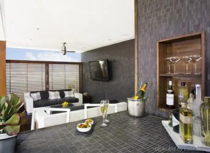 Dream South Beach by Hyatt - 11