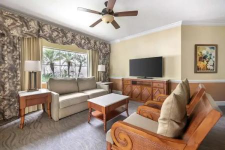 Cypress Pointe Grande Villas - 41