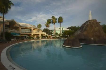 Cypress Pointe Grande Villas - 15