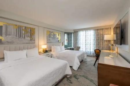 Castle, Autograph Collection - 34