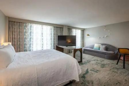 Castle, Autograph Collection - 50