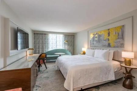 Castle, Autograph Collection - 28