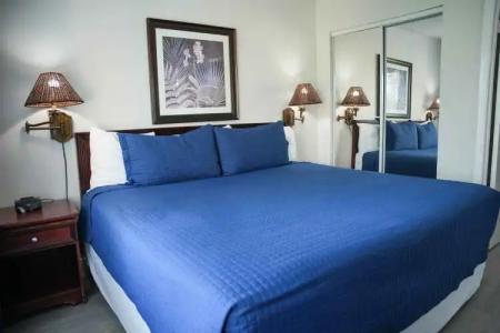 Parc Corniche Condominium Suite - 93