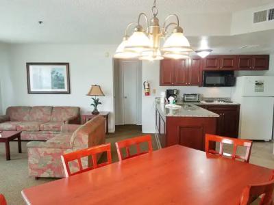 Parc Corniche Condominium Suite - 87