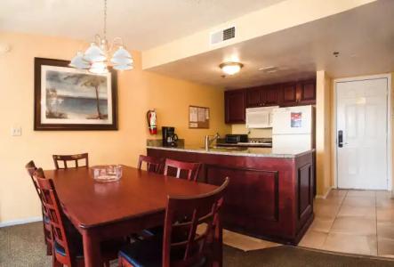 Parc Corniche Condominium Suite - 19