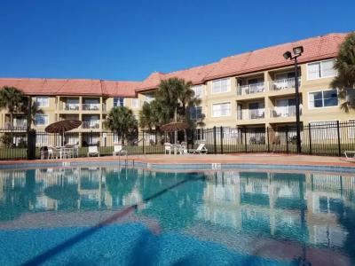 Parc Corniche Condominium Suite - 11