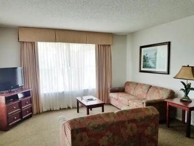 Parc Corniche Condominium Suite - 85