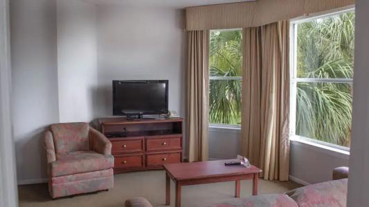 Parc Corniche Condominium Suite - 36