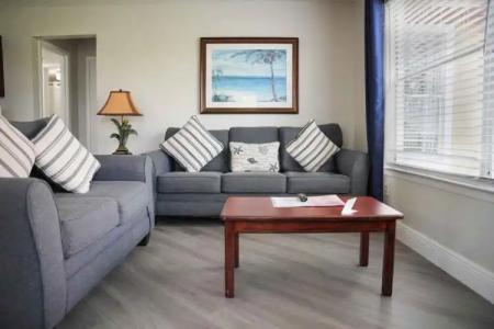 Parc Corniche Condominium Suite - 96