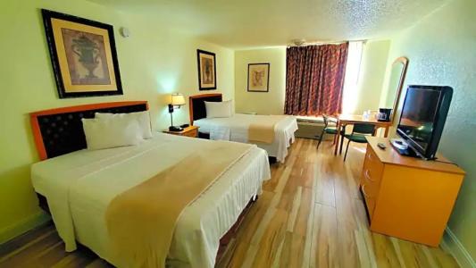 Monumental Movieland - 33