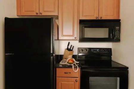 The Point & Suites Universal - 75