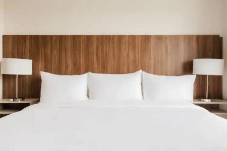 The Point & Suites Universal - 25