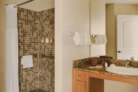 The Point & Suites Universal - 77