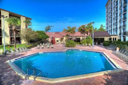 Rosen Inn Closest to Universal - 11