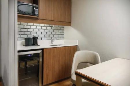 Courtyard Orlando Lake Buena Vista at Vista Centre - 57