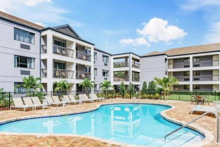 Courtyard Orlando Lake Buena Vista at Vista Centre - 20