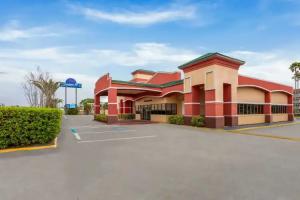 Baymont by Wyndham Orlando North Millenia, Orlando