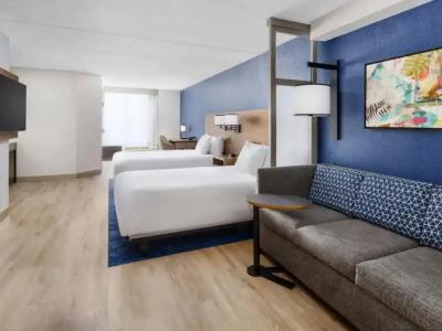 Hyatt Place Across from Universal Orlando Resort - 46