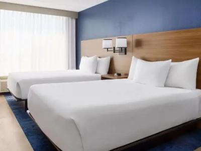 Hyatt Place Across from Universal Orlando Resort - 44