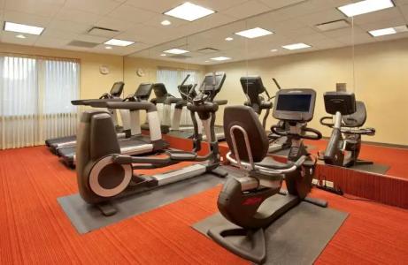 Hyatt Place Across from Universal Orlando Resort - 22