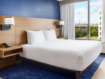 Hyatt Place Across from Universal Orlando Resort - 40