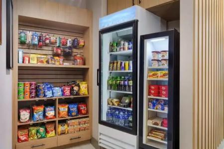 Hyatt Place Across from Universal Orlando Resort - 45