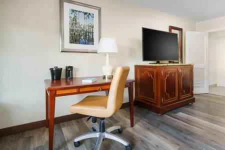 Coco Key & Water Park Resort - 40