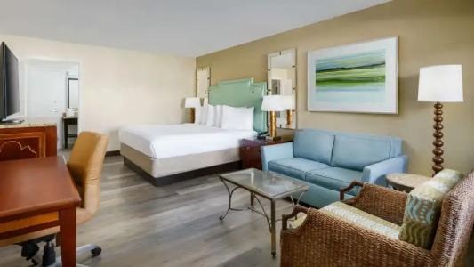 Coco Key & Water Park Resort - 44