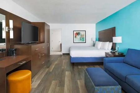 Coco Key & Water Park Resort - 56