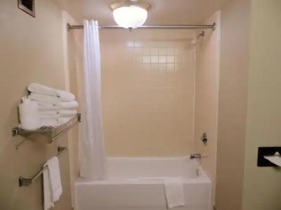 Spark by Hilton Orlando Universal Blvd - 42