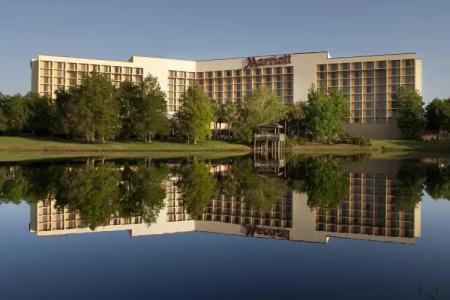 Marriott Orlando Airport Lakeside - 24