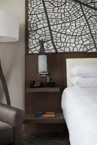 Marriott Orlando Airport Lakeside - 53