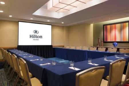 Hilton - 18