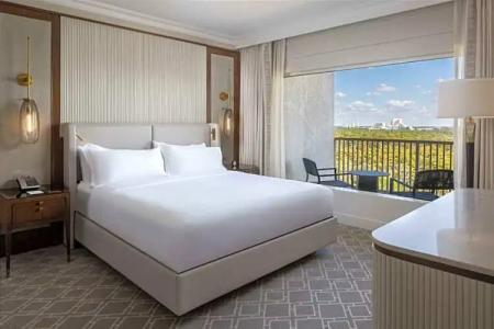 Waldorf Astoria - 108