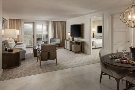 Waldorf Astoria - 120