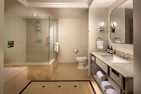 Waldorf Astoria - 127