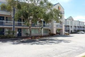 Super 8 by Wyndham Orlando Near Florida Mall, Orlando