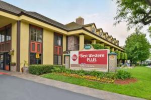 Best Western Plus Raffles Inn & Suites, Anaheim