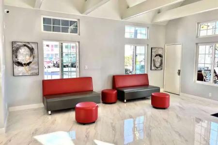 Ramada by Wyndham Anaheim Convention Center - 1