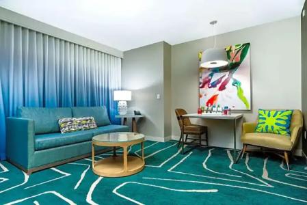 Embassy Suites by Hilton San Diego Bay Downtown - 67