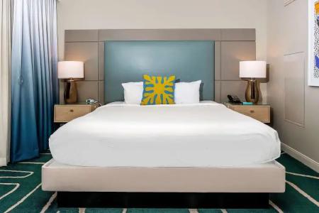 Embassy Suites by Hilton San Diego Bay Downtown - 50