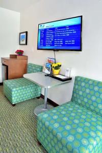 Comfort Inn San Diego Old Town - 20