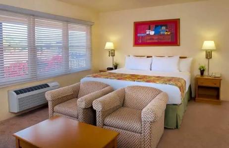 Comfort Inn San Diego Old Town - 43