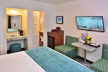 Comfort Inn San Diego Old Town - 12