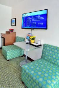 Comfort Inn San Diego Old Town - 15