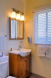 Comfort Inn San Diego Old Town - 41