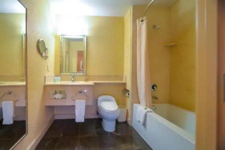 Porto Vista in Little Italy - 50